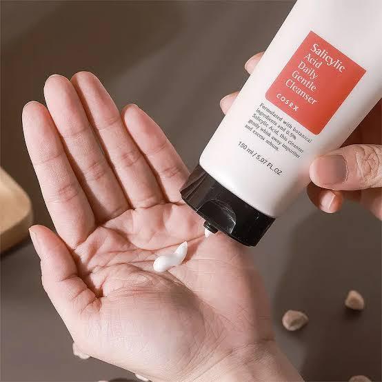 COSRX SALICYLIC ACID DAILY GENTLE CLEANSER miniatura 3