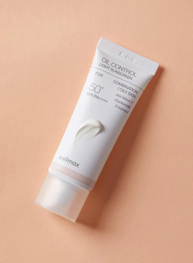 CELIMAX OIL CONTROL LIGTH SUNSCREEN
