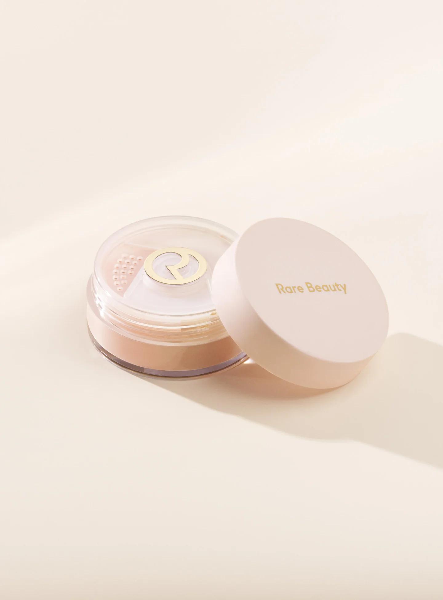 RARE BEAUTY ALWAYS AN OPTIMIST SOFT RADIANCE SETTING POWDER