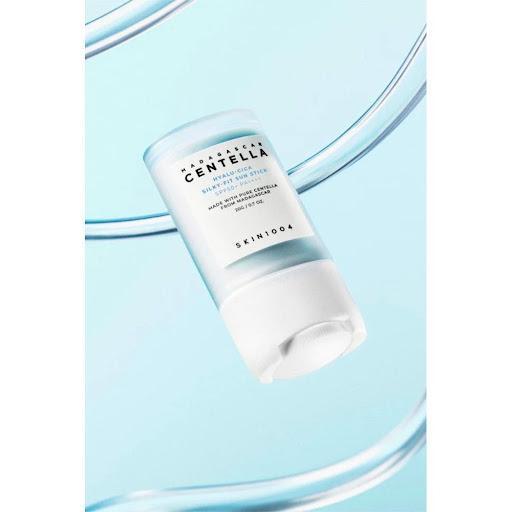 SKIN 1004 HYALU CICA SILKY FIT SUN STICK